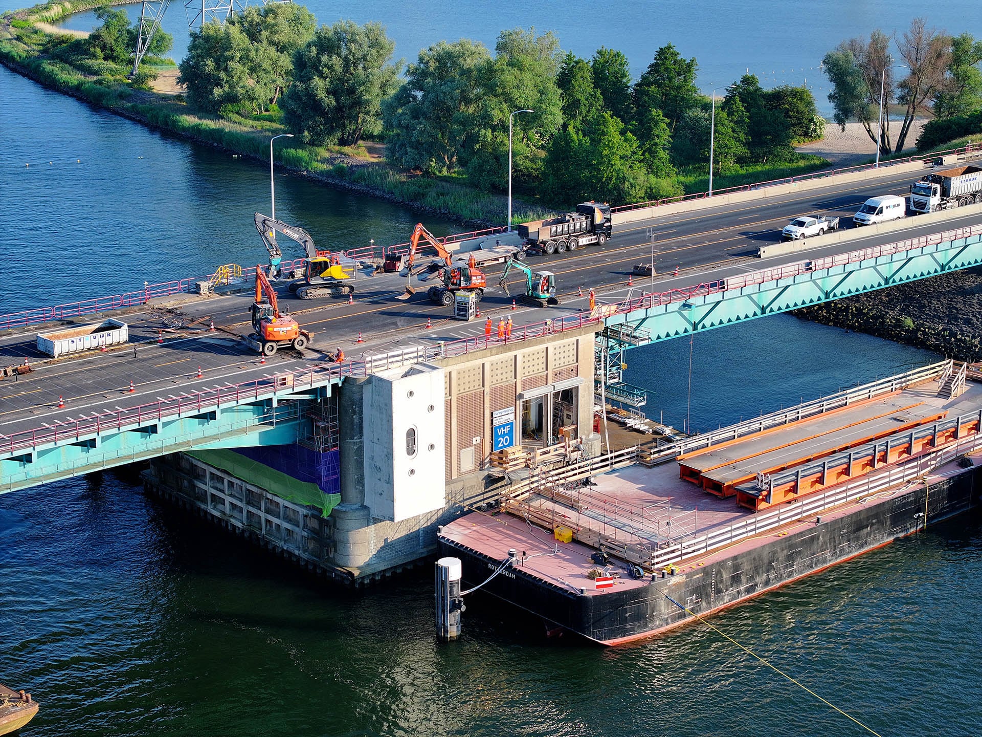 renovatie_haringvlietbrug_2.jpg